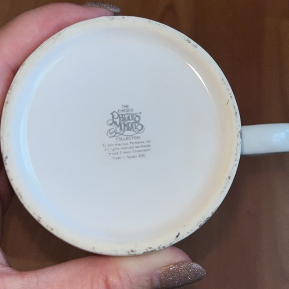 PRECIOUS MOMENTS "Mother Sew Dear" Coffee Mug - Picture 6 of 6